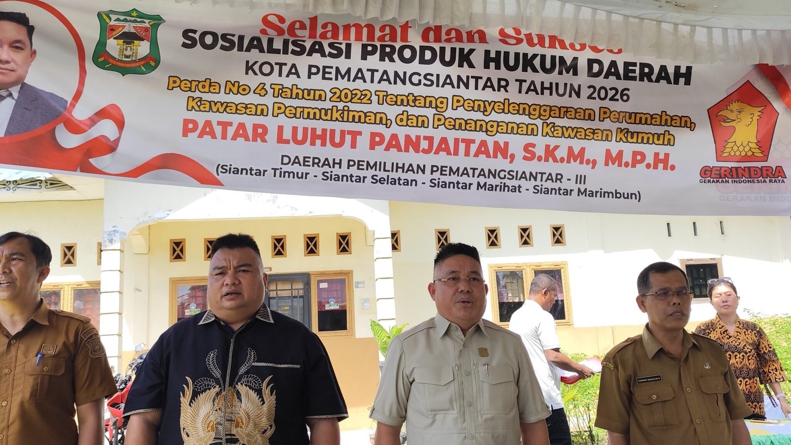 Serap Aspirasi Warga Siantar Marihat, Patar Luhut Panjaitan Akan Turun Langsung Tinjau Persoalan Infrastruktur Lingkungan