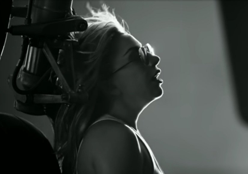 Lirik Lagu Lady Gaga - Hold My Hand
