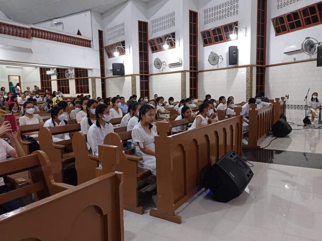 Plt Walikota Berangkatkan Paduan Suara Anak (PSA) Pematangsiantar Ke Pesparawi Nasional Di Yogyakarta