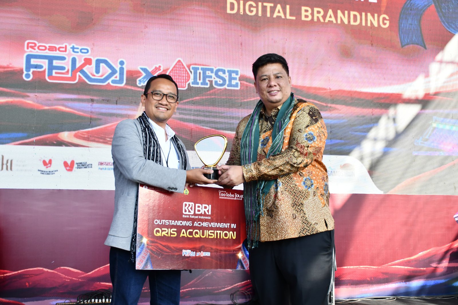 Keempat Kalinya Digelar di Samosir, Festival Tao Toba Joujou 2026 Resmi Dimulai, Rajut Budaya dan Perkuat Ekonomi Masyarakat