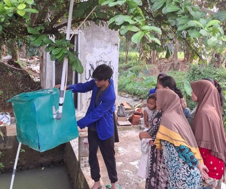 Kembangkan Sistem SABAR: Mahasiswa UPER Bantu Sediakan Air Bersih bagi 150 Rumah Tangga