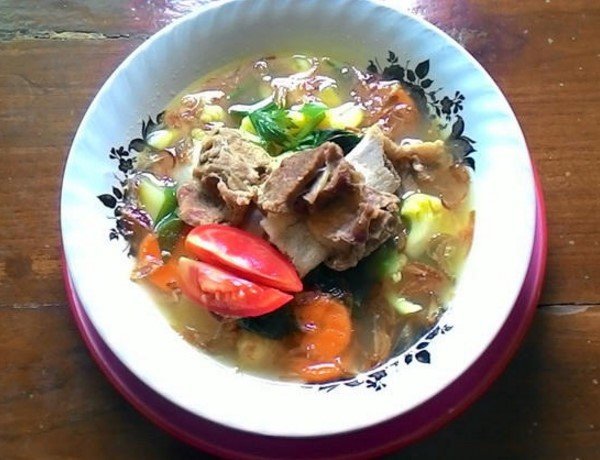 Resep Sop Daging Sapi Empuk dengan Kuah Bening yang Gurih dan Harum