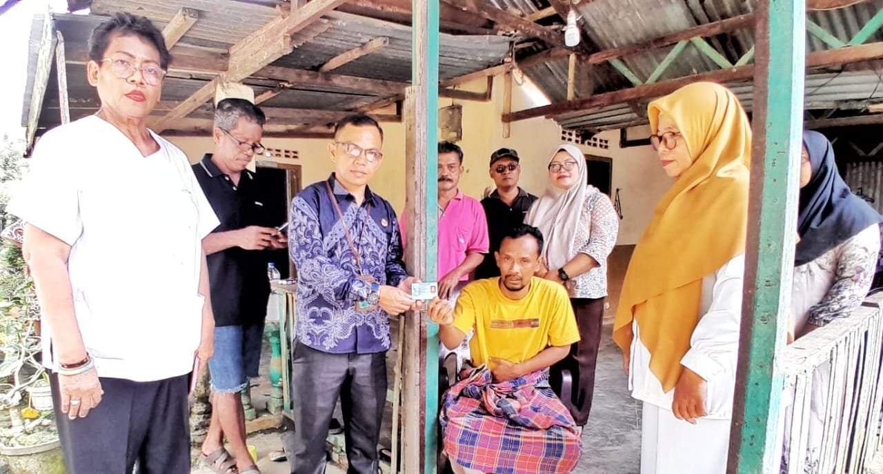 Pemkab Simalungun Berikan Pelayanan untuk Warga Kurang Mampu di Kelurahan Amansari