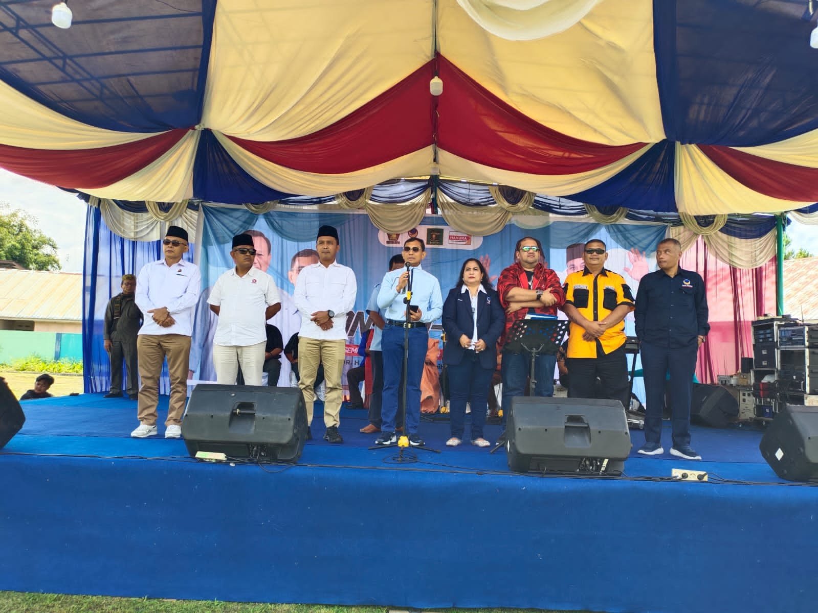 Pasangan Anton Saragih - Benny Sinaga Gelar Upacara Adat dan Deklarasi sebelum Mendaftar ke KPU