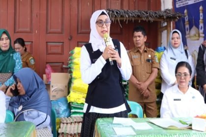 Melalui GPM, Ketua TP PKK Simalungun Ajak Masyarakat Manfaatkan Pekarangan Rumah dengan Tanaman Bermanfaat