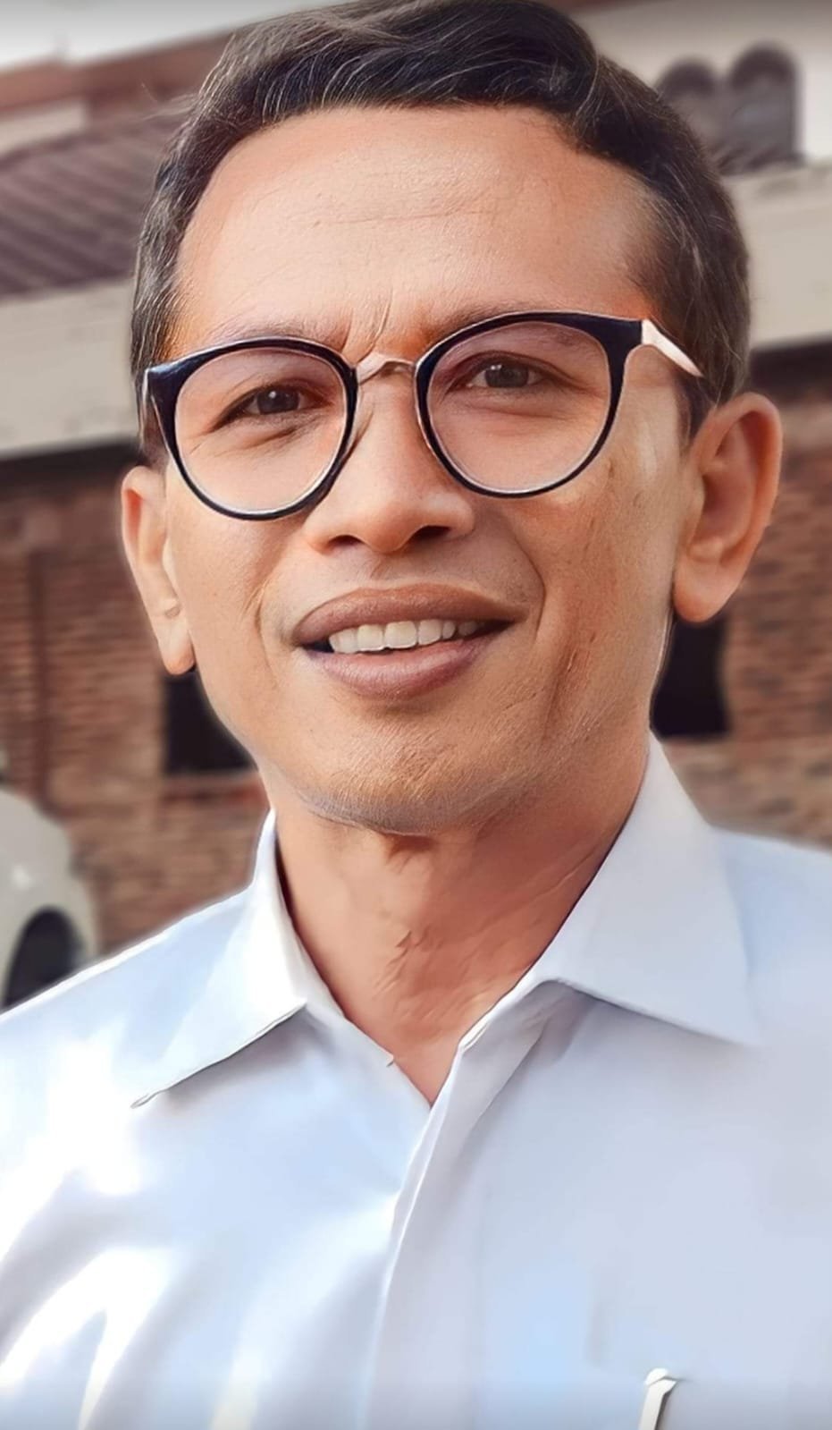 Prof.Dr.Sanggam Siahaan MHum : "Abang Ganteng Yan Santoso Purba dan Irwan Bawa Harapan Baru untuk Siantar"