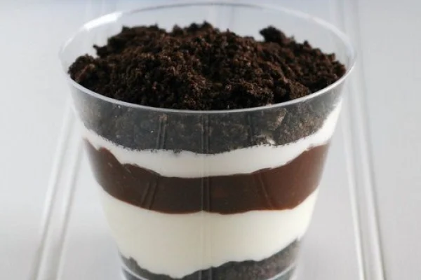 Resep dan Cara Membuat Puding Coklat Oreo Sederhana Ekstra Lembut