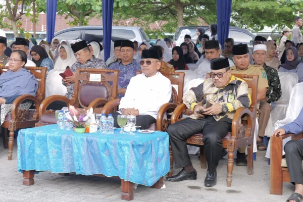 Buka Puasa Bersama Pemkab Simalungun di Sidamanik, Ribuan Warga Hadir