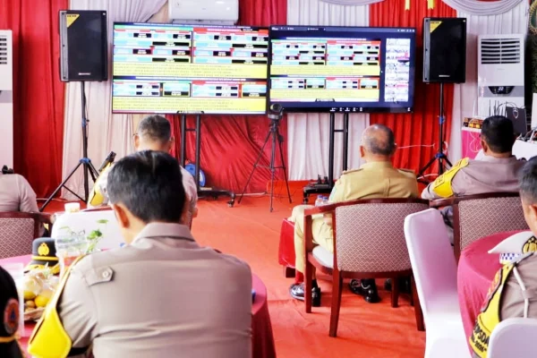 Bupati Simalungun Dampingi Kapoldasu Anev Sitkamtibmas, Pantau Layanan Idul Fitri Parapat Nasional