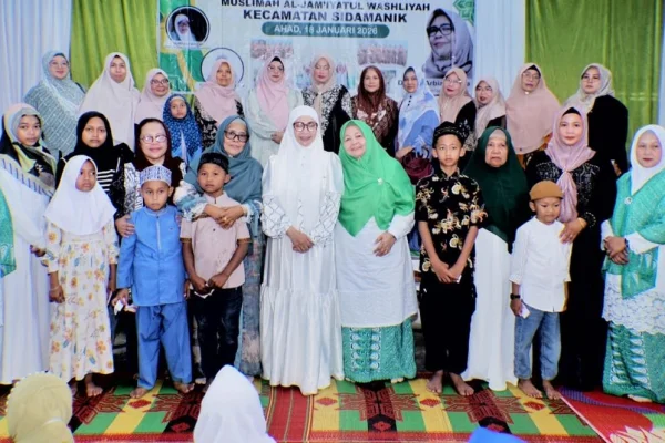 Hadiri Pengajian Akbar Muslimat Al Washliyah Manik Maraja, Ketua TP PKK Kabupaten Simalungun: Teruslah Menjadi Mitra Pemerintah Dalam Membina Umat