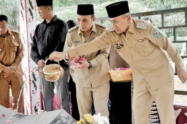 Peringati Hari Jadi Ke-193, Pemkab Simalungun Gelar Ziarah ke Makam Raja Marpitu