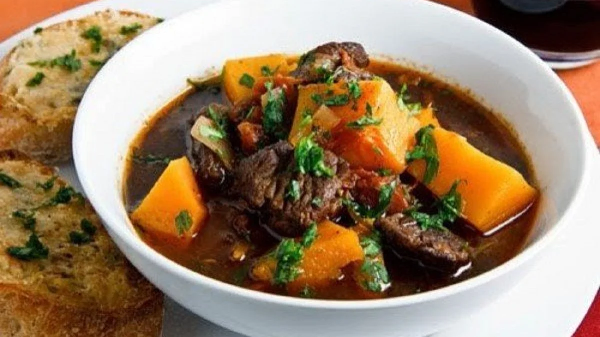 Resep dan Cara Membuat Semur Daging Sapi yang Enak dan Empuk