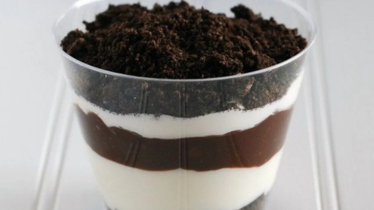 Resep dan Cara Membuat Puding Coklat Oreo Sederhana Ekstra Lembut