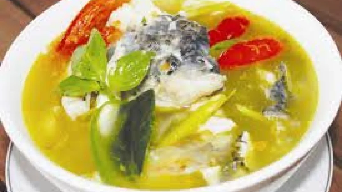 Resep dan Cara Membuat Sup Ikan Gurame Bening Asam Manis Pedas