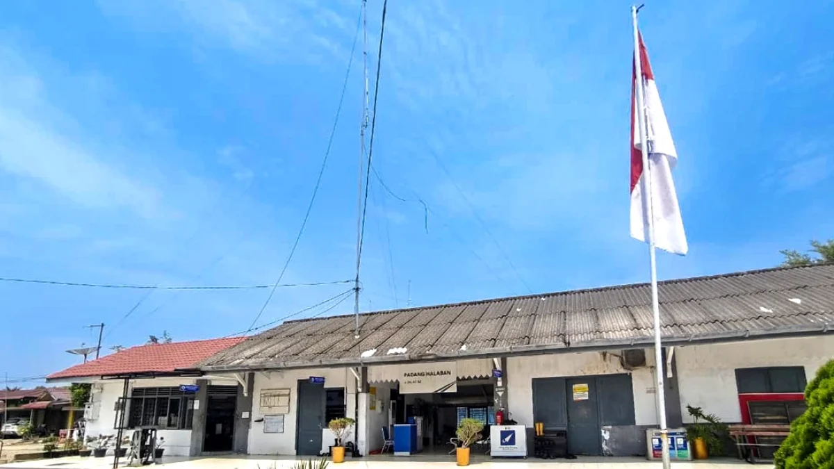Stasiun Padang Halaban Labuhanbatu Utara Bertahan 9 Dekade, KAI Catat 11.365 Penumpang dan Jejak Logistik Sawit hingga Wisata Lorong Negeri