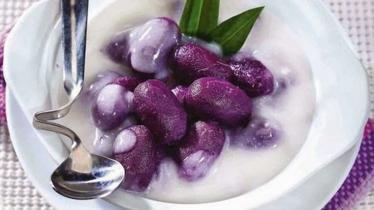 Resep dan Cara Membuat Kolak Biji Salak Ubi Ungu Nan Cantik Menggugah Selera