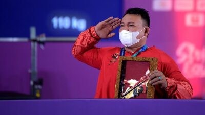 Horas! Lifter Asal Medan Tambi Sibarani Raih Emas di Kelas 80 Kg, Jadi Kado Untuk HUT Kemerdekaan RI