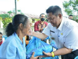 Pemkab Dairi Salurkan 4500 Paket Sembako Ke Warga Kurang Mampu