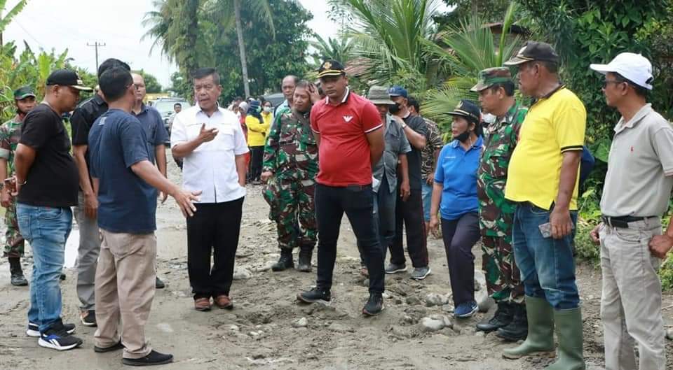 Bupati Simalungun Apresiasi Giat Haroan Bolon Masyarakat Tanah Jawa Dan Hatonduhan