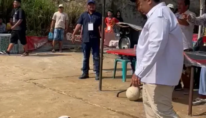 Sambut HUT RI 17 Agustus, Irwan Secara Resmi Buka Turnamen Sepak Bola Kaki Ayam