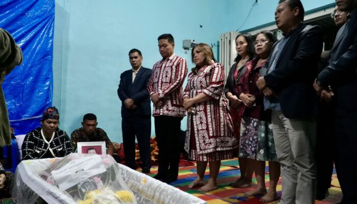 Bupati Humbahas Sampaikan Belasungkawa Atas Meninggalnya Orangtua Danton Paskibraka Lintongnihuta