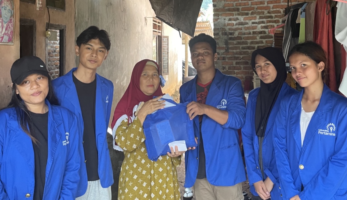 Mahasiswa UPER Diversifikasi Olahan Singkong, Dongkrak Ekonomi Desa Barengkok