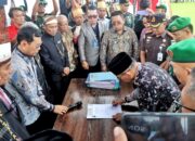 Pemerintah Kabupaten Simalungun Terima Simbol-Simbol Pahlawan Nasional Tuan Rondahaim dari Ahli Waris