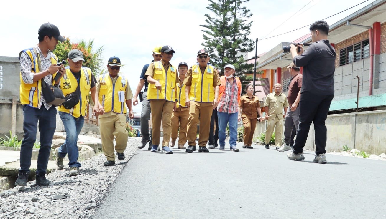 Bupati Simalungun: Pembangunan Infrastruktur Difokuskan Pada Penyediaan Jalan Yang Layak