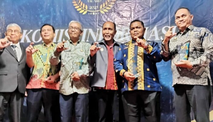 Pemkab Simalungun Raih Penghargaan KI Badan Publik Tahun 2025