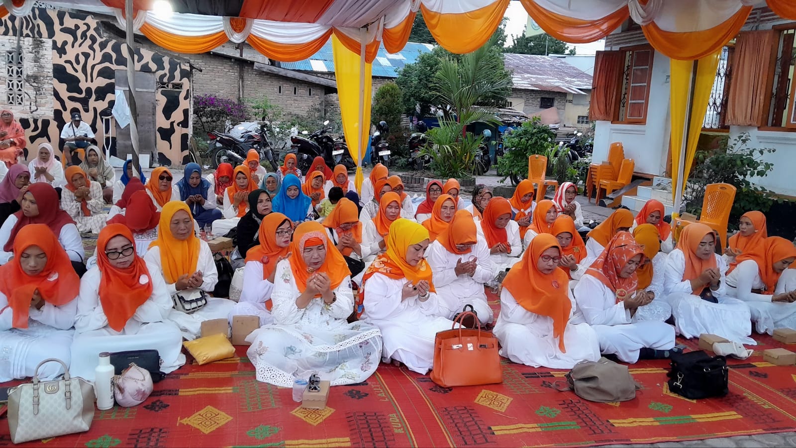 Pergantian Malam Tahun Baru, Keluarga Besar Siantar Bersatu (KBSB) Gelar Doa Bersama.