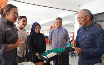 Tingkatkan Kualitas Budidaya Ikan, Mahasiswa UPER Rancang Teknologi Pakan Cerdas