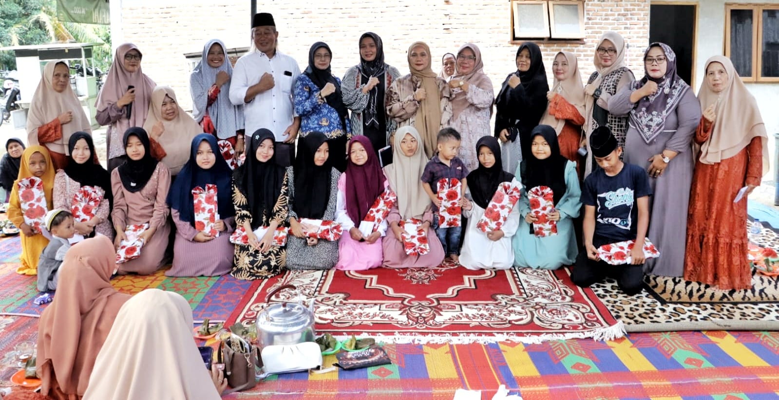 TP PKK Kabupaten Simalungun Apresiasi Majelis Taklim Al-Ikhlas Nagori Padang Mainu