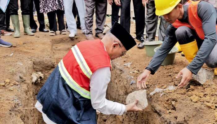 Bupati Simalungun Letakan Batu Pertama Pembangunan Masjid Ilham Sigundaba di Pematang Raya: Langkah Momen Berharga Bagi Masyarakat Simalungun