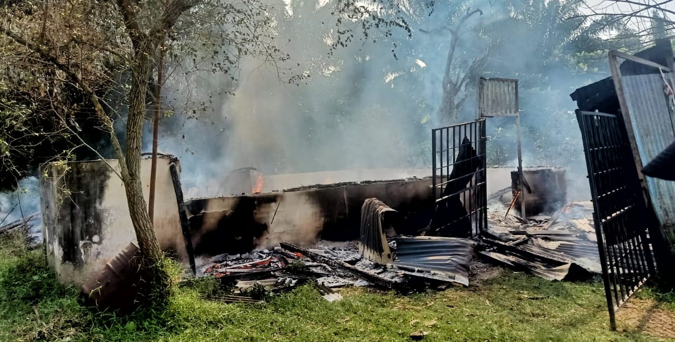 Pemkab Simalungun Salurkan Bantuan Kepada Korban Bencana Kebakaran di Kecamatan Dolok Batu Nanggar