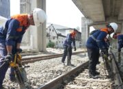 Matangkan Persiapan Jelang Angkutan Lebaran 2026, KAI Sumut Lakukan Perawatan Jalur Rel