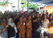 Reses Ketua Komisi I DPRD Siantar, Nenek Tukang Kusut Mengaku Tak Dapat Bantuan karena Disangka Pensiunan